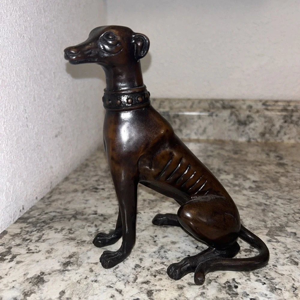 Sitting Dog Statue 7